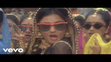 vaah bha_ii vaah chhorii ke nakhare Lyrics - Rekha | Dilip Kumar | Satish Kaushik | Alka Yagnik | Suresh Wadekar