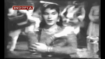 Wo Jo Chahane Wale Lyrics - Rajendra Kumar | Amar | S.N. Banerjee | Asha Bhosle
