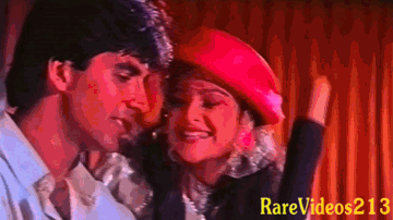 Yaaro Kya Ladki Hai Lyrics - Akshay Kumar | Vikas Anand | Avtar Gill | Kumar Sanu