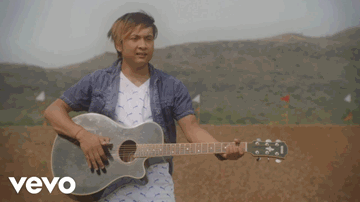 Yakeen Lyrics - Pawandeep Rajan