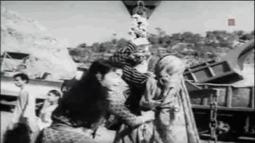 Ye Chanda Roos Kaa Lyrics - Helen | Madhubala | Sunil Dutt | Mohammed Rafi