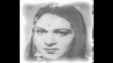 Ye Dekho Duniya Ka Rang Lyrics - Amirbai Karnataki | Rajkumari Dubey