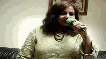 ye hai reshamii, zulfon kaa andheraa na ghabaraaiye Lyrics - Mumtaz | Pran | Asha Parekh | Asha