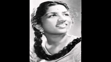 Yeh Duniya Badi Lyrics - Murad | Nigar Sultana | Tabassum | Lata Mangeshkar