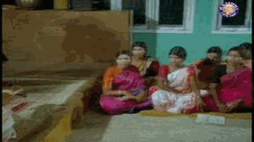 Yeh Kaisa Insaaf (Title) Lyrics - Shabana Azmi | Vinod Mehra | Sarika | Bhushan Mehta | Hemlata