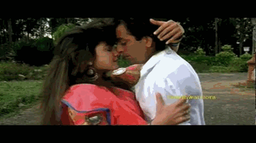Zamaane Ke Dekhe Hain Rang Hazaar Lyrics - Sanjay Dutt | Pooja Bhatt | Soni Razdan | Anuradha Paudwal | Abhijeet