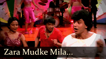 Zara Mudke Mila Aankhein Lyrics - Om Puri | Rajesh khanna | Tun Tun | Kishore Kumar