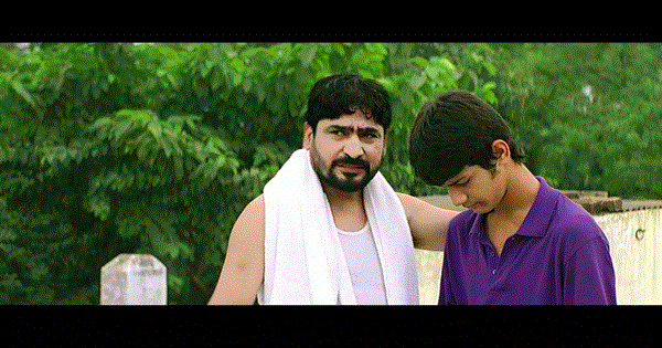 Zindagi Bhi Patang Hai Lyrics - Yashpal Sharma | Raghuveer Yadav | Raj Tandon | Amey Date